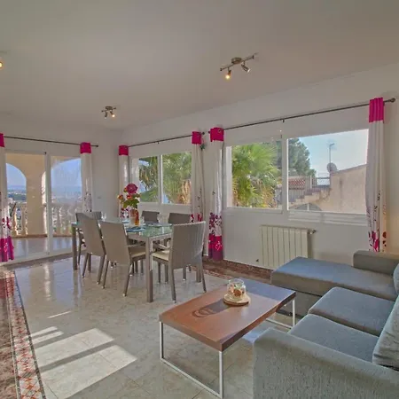 Villa Michel - Costa *